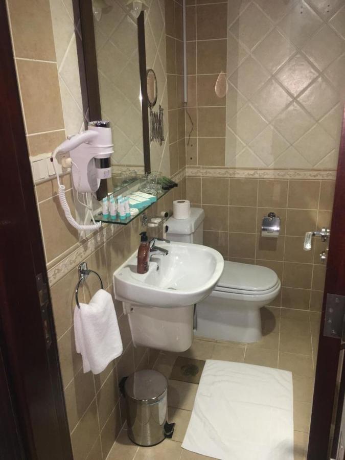 Sky View Hotel, Madinah المدينة المنورة المظهر الخارجي الصورة